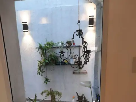 Depto Tipo Casa 2 ambientes con 2 baños