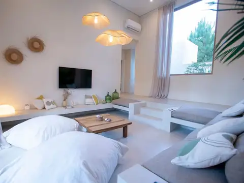 Casa en Venta en Álamos 2, USD 339.000