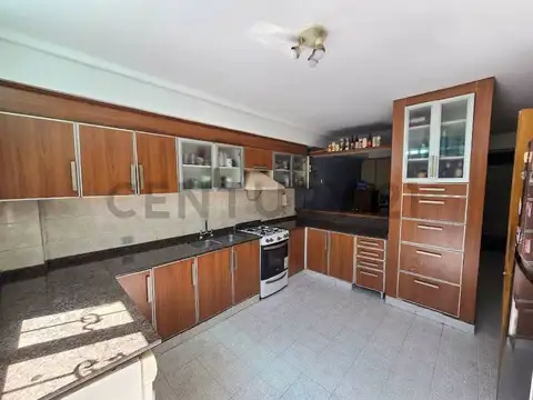Departamento en Venta con 2 cocheras