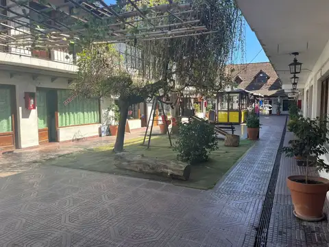 Francisco Beiro 1400, Piso STAND