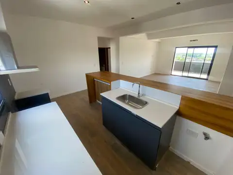 Venta Departamento 3 amb Hurlingham Balcon Parrilla A estrenar