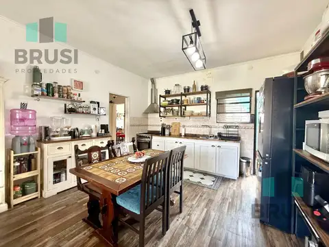 Casa en Venta en Rafael Calzada, USD 70.000
