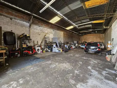 Galpon en Venta en Sarandí, USD 90.000
