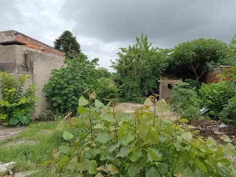 CALLE 50 ENTRE 136 Y 136BIS 2067