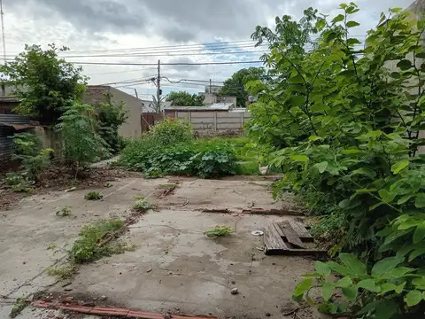 CALLE 50 ENTRE 136 Y 136BIS 2067