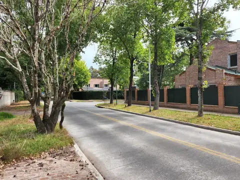 Terreno en Venta en Golf, USD 400.000