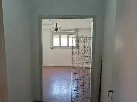 Depto Tipo Casa en Venta en Mataderos, USD 75.000