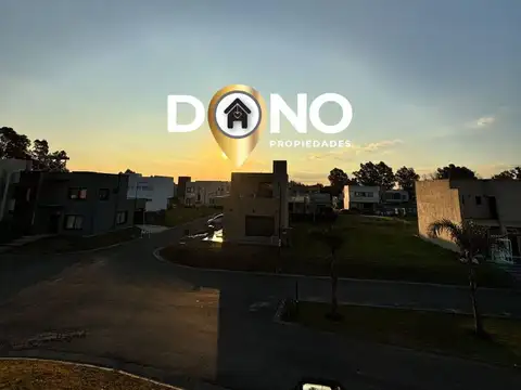 Terreno en Venta 25  mts Fondo