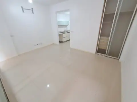 Aguilar 2200 , Piso 0