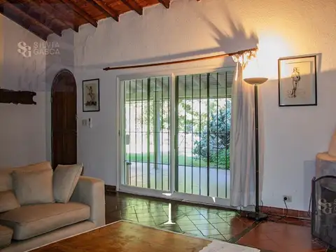 Casa Quinta con Pileta y amplio parque - Tortuguitas- Parrilla-Cocheras