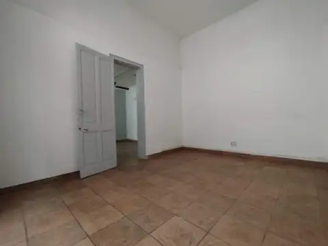 Depto Tipo Casa en Alquiler 37 años