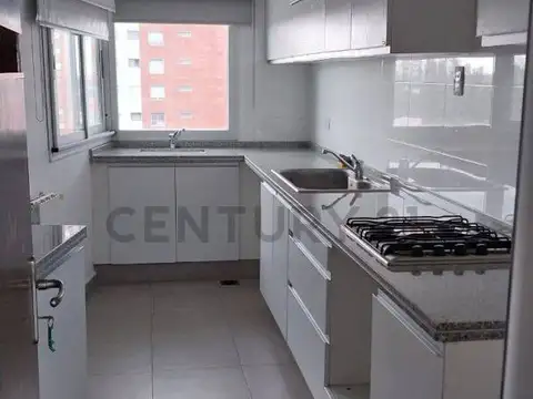 Av Mitre 500, Piso 0