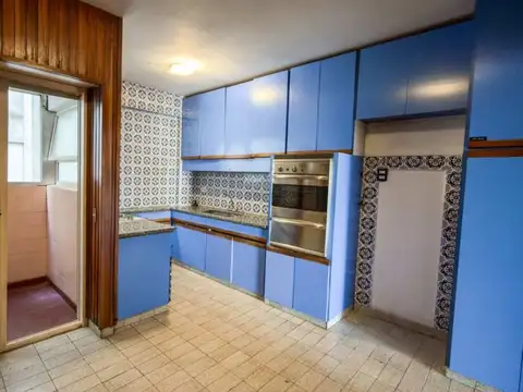 Departamento en Venta en Flores, USD 135.000