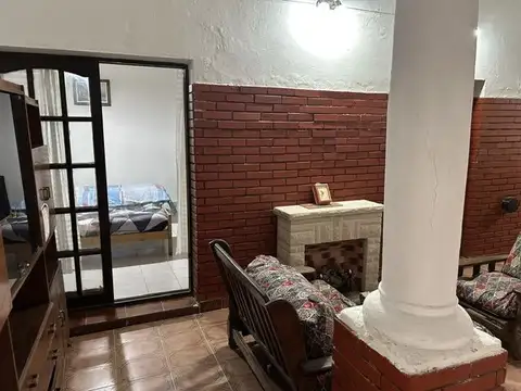 Casa en Alquiler en Remedios de Escalada, $ 700.000