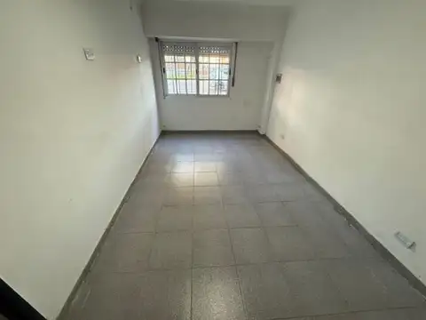 Casa multifamiliar en venta - 201Mts2 - Bernal