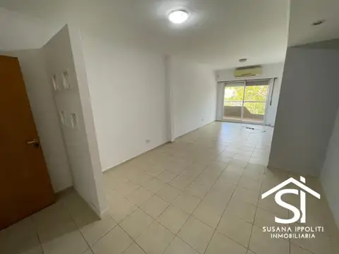 Departamento en Alquiler en Roldan, $ 800.000