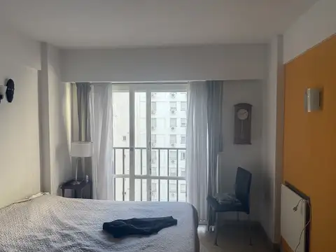 Bolivar 2100, Piso 7