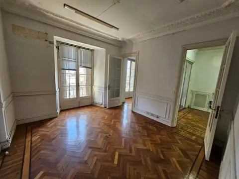 Oficina en Alquiler en Barrio Norte - 200 m2