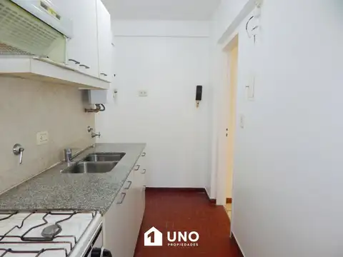 1º de Mayo 900, Piso 02