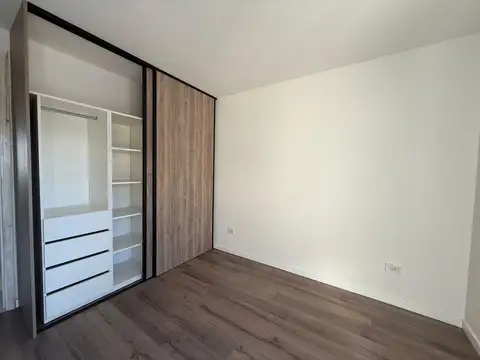 Departamento en Alquiler en Abasto, $ 580.000
