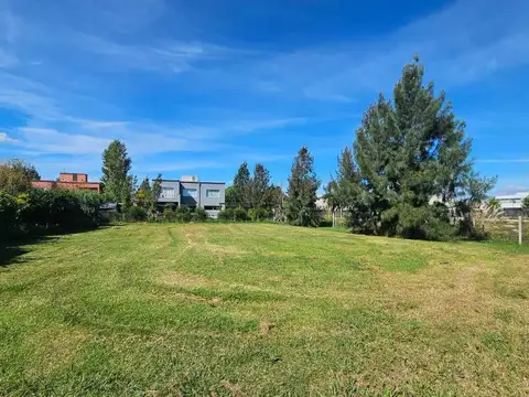 Terreno en Venta en Country Santa Rita, USD 44.000