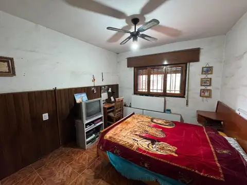 VENTA CASA CERRO NORTE 2 DORM CON GALPON