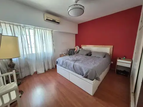 Venta casa PH 5 ambientes Parque Avellaneda