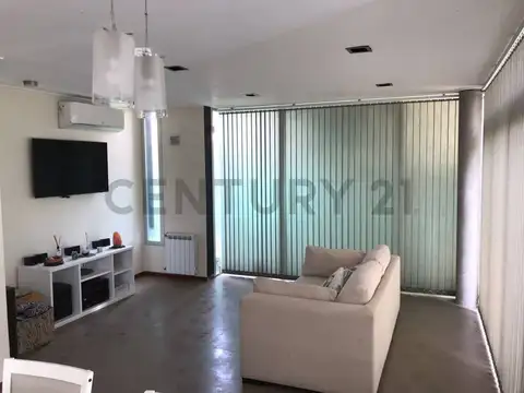 Departamento en Alquiler de 4 ambientes