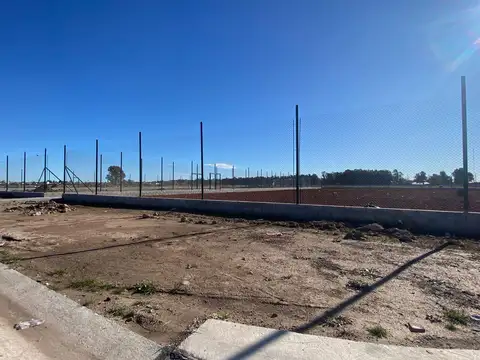 Terreno en Venta 20  mts Frente