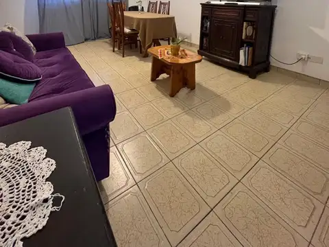 Depto Tipo Casa en Venta de 3 ambientes