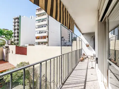 General César Díaz 2900