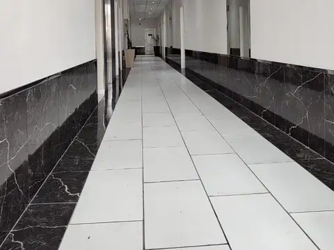 Oficina 2 ambientes con 1 baño