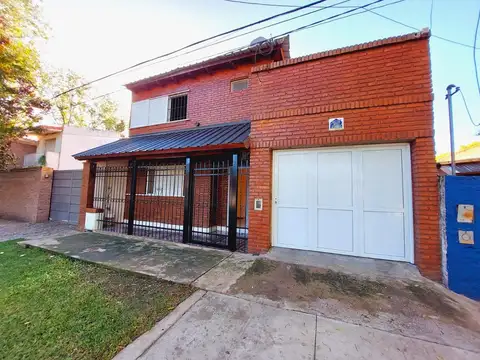 Casa en Venta en Alberdi, USD 120.000