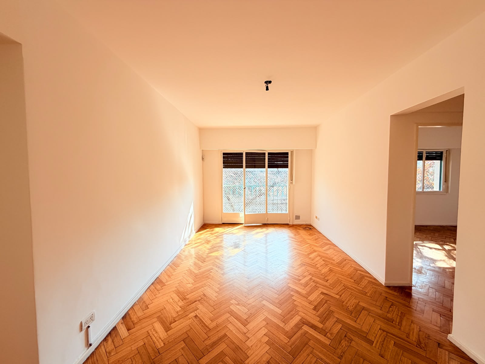Gdero Baigorria 2700, Piso 2