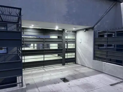 Depto Tipo Casa en Alquiler de 3 ambientes