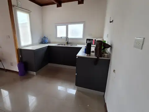 Casa en Alquiler en Arenales, $ 1.000.000