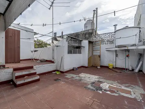 Depto Tipo Casa en Venta de 2 ambientes