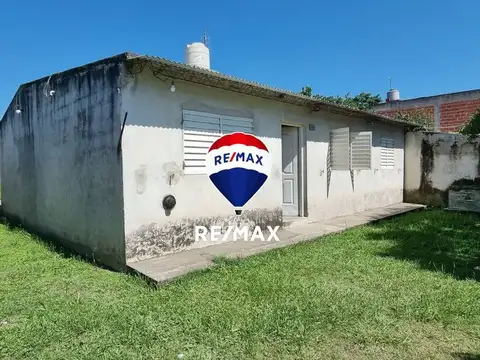 CASA 3 DORMITORIOS VENTA BARRIO LOS ALAMOS 