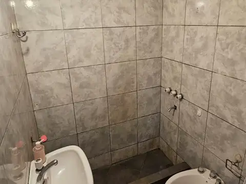 Depto Tipo Casa en Alquiler de 2 dormitorios