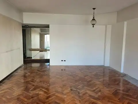 Av Rivadavia 5100, Piso 13