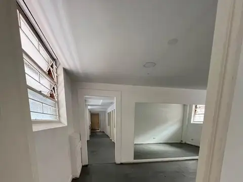 Oficina Monoambiente con 3 baños
