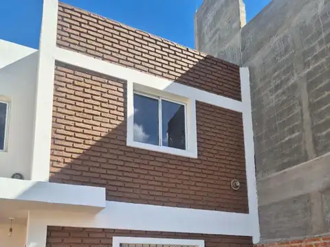 VENTA DUPLEX CIPOLLETTI