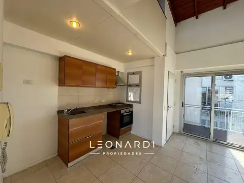 Carlos Pellegrini 137, 4º piso + cochera