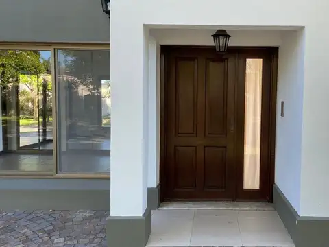 Casa en Venta de 5 dormitorios