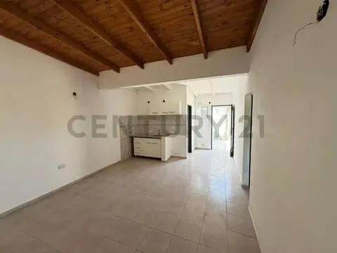 Depto Tipo Casa en Venta de 2 dormitorios