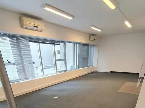 Oficina Monoambiente con 2 baños