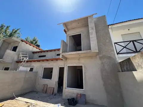 Casa en Venta en Mar Del Tuyu, USD 45.000