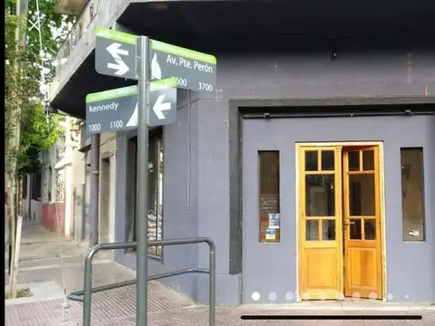 Local - Alquiler - Argentina, San Fernando - Avenida Peron 3600