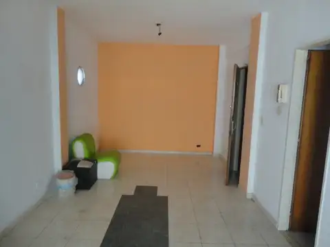 Departamento en Alquiler en Ciudadela, $ 300.000