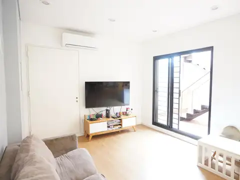 Depto Tipo Casa en Venta de 4 ambientes